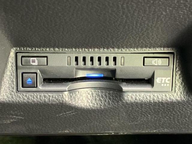 ヤリスクロス 4WDハイブリッドZ 純正エアロ/保証書/ディスプレイオーディオ+ナビ8インチ/トヨタセーフティセンス/シートヒーター/パノラミックビューモニター/車線逸脱防止支援システム/シート ハーフレザー 衝突被害軽減システム(17枚目)