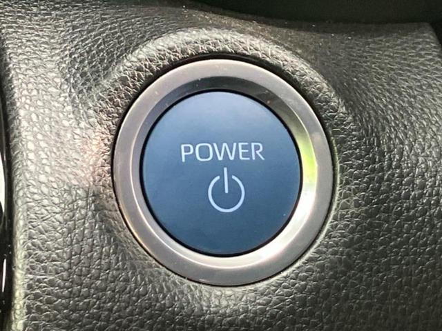 ヤリスクロス 4WDハイブリッドZ 純正エアロ/保証書/ディスプレイオーディオ+ナビ8インチ/トヨタセーフティセンス/シートヒーター/パノラミックビューモニター/車線逸脱防止支援システム/シート ハーフレザー 衝突被害軽減システム(18枚目)