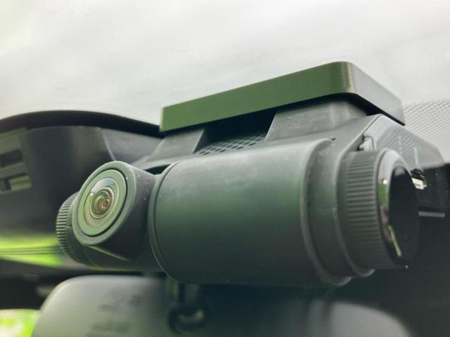 ヤリスクロス 4WDハイブリッドZ 純正エアロ/保証書/ディスプレイオーディオ+ナビ8インチ/トヨタセーフティセンス/シートヒーター/パノラミックビューモニター/車線逸脱防止支援システム/シート ハーフレザー 衝突被害軽減システム(32枚目)