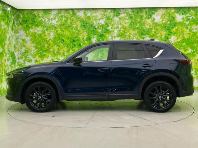 ＣＸ－５ ４ＷＤ　ＸＤブラックセレクション　ＢＯＳＥ／保証書／純正　１０インチ　ＳＤナビ／アイアクティブセンス（マツダ）／シートヒーター　前席／３６０°ビューモニター／車線逸脱防止支援システム／シート　ハーフレザー／電動バックドア　バックカメラ（2枚目）