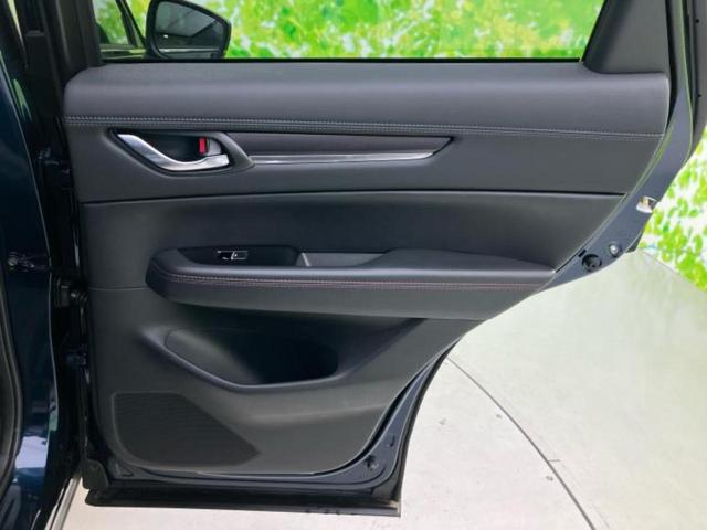 ＣＸ－５ ４ＷＤ　ＸＤブラックセレクション　ＢＯＳＥ／保証書／純正　１０インチ　ＳＤナビ／アイアクティブセンス（マツダ）／シートヒーター　前席／３６０°ビューモニター／車線逸脱防止支援システム／シート　ハーフレザー／電動バックドア　バックカメラ（21枚目）