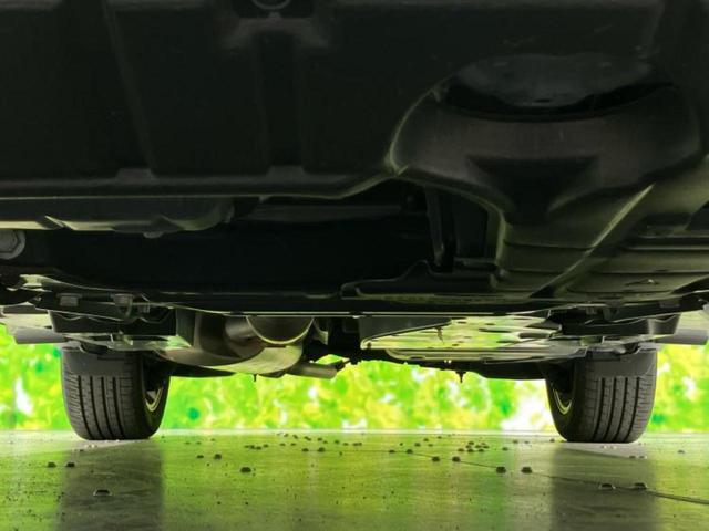 ハリアー プレミアム　保証書／社外　ＨＤＤナビ／トヨタセーフティセンス／車線逸脱防止支援システム／シート　合皮／電動バックドア／ヘッドランプ　ＬＥＤ／ＥＴＣ／ＥＢＤ付ＡＢＳ／横滑り防止装置／アイドリングストップ　電動シート（46枚目）