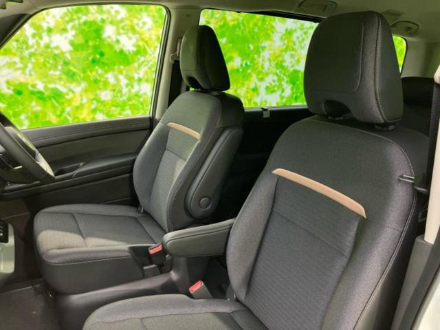 セレナ ４ＷＤハイウェイスターＶ　純正　１２．３インチ　メモリーナビ／インテリジェントルームミラー／エマージェンシーブレーキ／両側電動スライドドア／シートヒーター　前席／アラウンドビューモニター／車線逸脱防止支援システム　全周囲カメラ（7枚目）