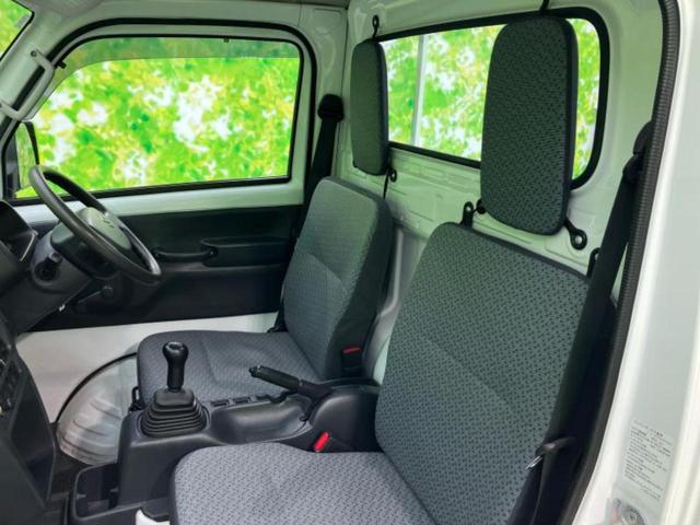 キャリイトラック ４ＷＤ　ＫＣ　新品タイヤ／保証書／禁煙車／エアバッグ　運転席／ワンオーナー／マニュアルエアコン／取扱説明書／ユーザー買取車／最大積載量３５０ｋｇ／アクセサリーソケット／間欠ワイパー／ヘッドライトレベライザー／三方開（5枚目）