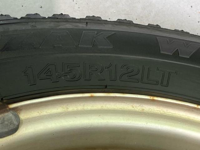 キャリイトラック ４ＷＤ　ＫＣ　新品タイヤ／保証書／禁煙車／エアバッグ　運転席／ワンオーナー／マニュアルエアコン／取扱説明書／ユーザー買取車／最大積載量３５０ｋｇ／アクセサリーソケット／間欠ワイパー／ヘッドライトレベライザー／三方開（47枚目）