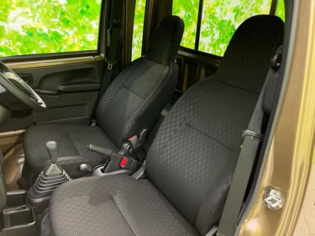 ハイゼットトラック ４ＷＤジャンボエクストラ　保証書／スマートアシスト（トヨタ・ダイハツ）／車線逸脱防止支援システム／ヘッドランプ　ＬＥＤ／ＥＢＤ付ＡＢＳ／横滑り防止装置／アイドリングストップ／エアバッグ　運転席／エアバッグ　助手席　４ＷＤ（5枚目）