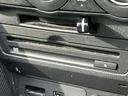 4WD13S 新品タイヤ/保証書/純正 SDナビ/アイアクティブセンス(マツダ)/Bluetooth接続/ETC/EBD付ABS/横滑り防止装置/アイドリングストップ/フルセグTV/DVD/エアバッグ 運転席(33枚目)