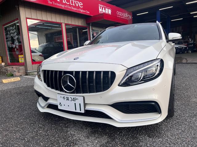 Ｃクラスステーションワゴン Ｃ６３　ステーションワゴン　Ｃ６３ワゴン　カールソン２０インチ　レーダークルーズ　パノラマＳＲ　レッド革シート　シートヒーター　純正ナビフルＴＶ　Ｂカメラ　スーパキャット　デジタルミラー　電動バックドア　ＥＴＣ２．０　記録簿（3枚目）