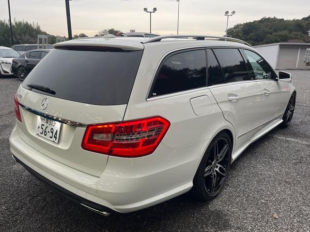 Eクラスステーションワゴン E350 ステーションワゴン アバンギャルド E350 ステーションワゴン アバンギャルド(5名)AMGスポーツパッケージ 19インチAMG専用デザインアルミホイール(11枚目)