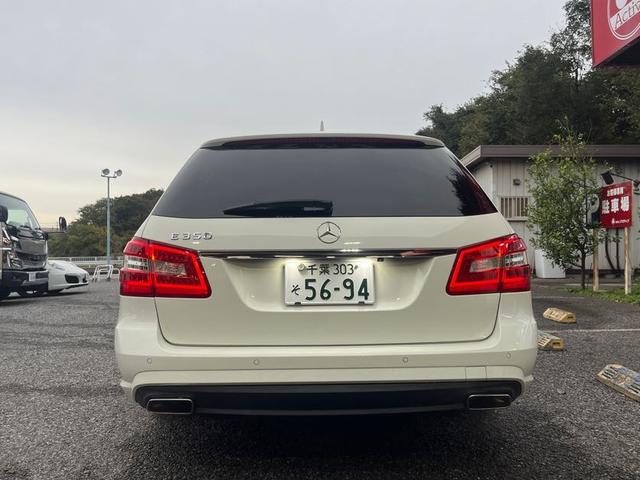 Eクラスステーションワゴン E350 ステーションワゴン アバンギャルド E350 ステーションワゴン アバンギャルド(5名)AMGスポーツパッケージ 19インチAMG専用デザインアルミホイール(18枚目)