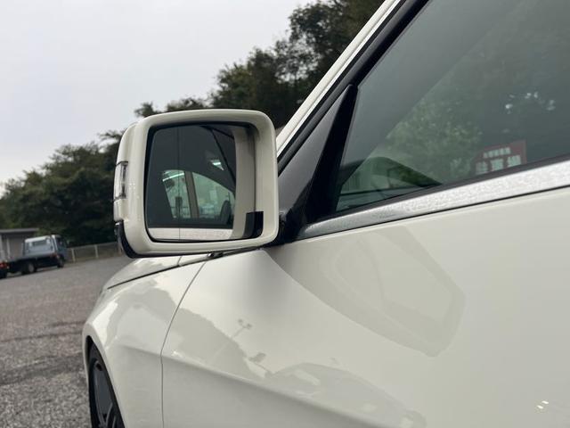 Eクラスステーションワゴン E350 ステーションワゴン アバンギャルド E350 ステーションワゴン アバンギャルド(5名)AMGスポーツパッケージ 19インチAMG専用デザインアルミホイール(21枚目)