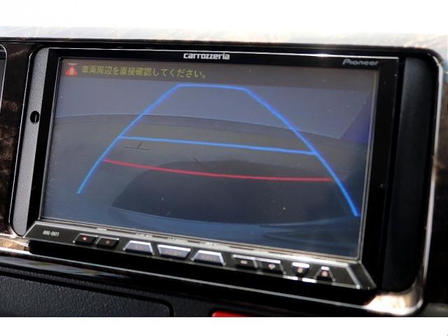 ハイエースワゴン ＧＬ　４型　ガソリン　４ＷＤ　パール　ＬＥＤヘッドライト　スマートキー　パワースライドドア　フロントスポイラー　ナビ　フリップダウンモニター　ＥＴＣ　バックカメラ　１年間走行無制限保証付き（17枚目）