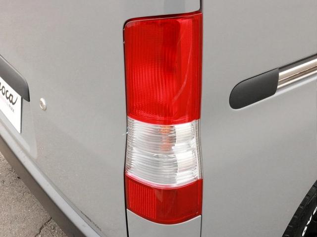 タウンエースバン GL Renoca MOL フリップアップベット フローリング施工 専用セカンドシート フルフラット トーヨーオープンカントリー トヨタ純正SDナビ ETC ナルディステアリング ドライバーレコーダー(12枚目)