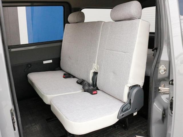 タウンエースバン GL Renoca MOL フリップアップベット フローリング施工 専用セカンドシート フルフラット トーヨーオープンカントリー トヨタ純正SDナビ ETC ナルディステアリング ドライバーレコーダー(14枚目)