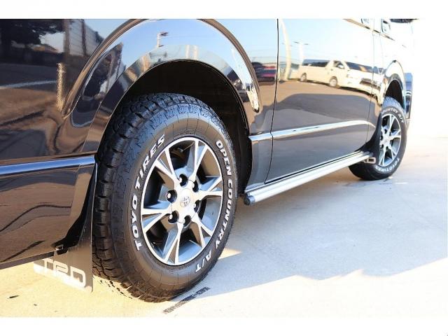 ハイエースバン スーパーＧＬ　ダークプライムＩＩ　トヨタ純正ＳＤナビ　バックカメラ　ＥＴＣ　ドライブレコーダー前後　ＴＲＤフロントスポイラー　ＴＲＤマッドガード　ＴＲＤサイドスカート　ＴＯＹＯオープンカントリーＡＴ１５インチ　トヨタ純正アルミホイール（17枚目）