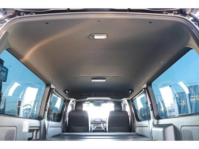 ハイエースバン スーパーＧＬ　ダークプライムＩＩ　トヨタ純正ＳＤナビ　バックカメラ　ＥＴＣ　ドライブレコーダー前後　ＴＲＤフロントスポイラー　ＴＲＤマッドガード　ＴＲＤサイドスカート　ＴＯＹＯオープンカントリーＡＴ１５インチ　トヨタ純正アルミホイール（18枚目）