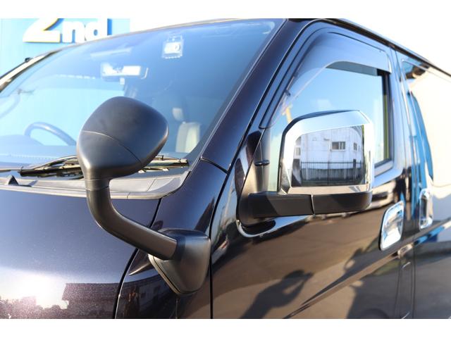 ハイエースバン スーパーＧＬ　ダークプライムＩＩ　トヨタ純正ＳＤナビ　バックカメラ　ＥＴＣ　ドライブレコーダー前後　ＴＲＤフロントスポイラー　ＴＲＤマッドガード　ＴＲＤサイドスカート　ＴＯＹＯオープンカントリーＡＴ１５インチ　トヨタ純正アルミホイール（29枚目）