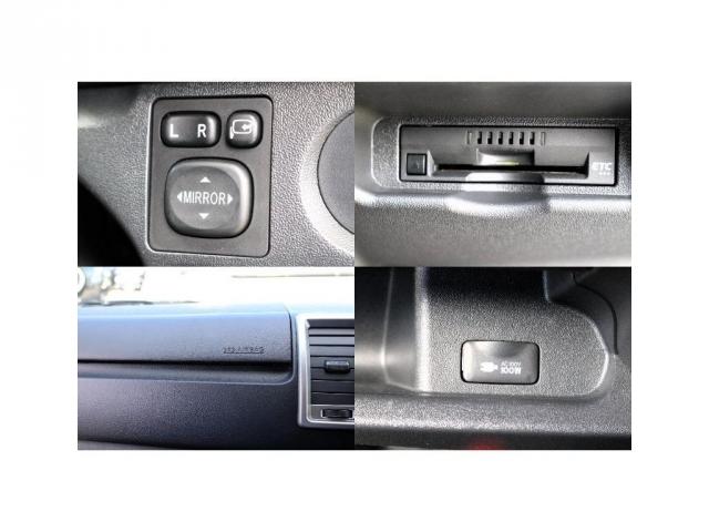 ハイエースワゴン GL トヨタ純正SDナビ フルセグTV 後席フリップダウンモニター バットフェイスボンネット パワースライドド シートカバー トヨタ純正アルミホイール LEDヘッドライト プッシュスタート スマートキー(10枚目)