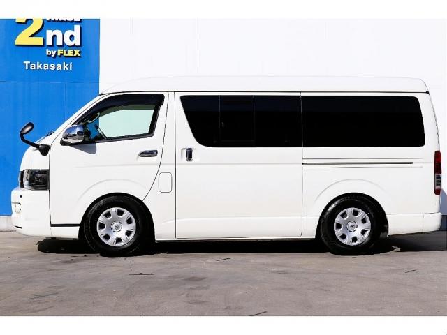 レジアスエースバン ロングワイドスーパーGL フローリング施工 バタフライセカンドシート ベットキット 防虫ネット ルームキャリア シートカバー イクリプスナビ 後席フリップダウンモニター ETC インナーブラックヘッドライト(18枚目)