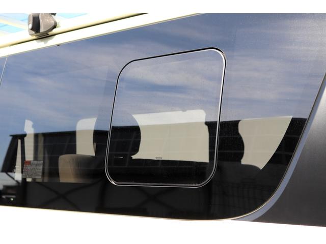 ハイエースバン スーパーＧＬ　リラクベース　タイプＩＩ　アルパインディスプレイオーディオ　Ｂｌｕｅｔｏｏｔｈ接続　ＨＤＭＩ／ＵＳＢポート　ミラーリング接続可能　跳ね上げ式ベットキット　フローリング施工　ビルドインＥＴＣ　ＬＥＤヘッドライト　プッシュスタート（31枚目）