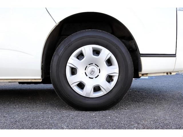 ハイエースワゴン ＧＬ　ＬＥＤヘッドライト　パワースライドドア　パールホワイト　プッシュスタート　スマートキー　ＫＥＮＷＯＯＤ製フルセグＳＤナビ　フリップダウンモニター　ビルドインＥＴＣ　レーダー探知機　バックカメラ（18枚目）