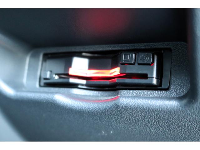 ハイエースバン スーパーGL ダークプライムII ベットキット/パナソニック10インチナビ/ETC/パノラミックビューカメラ/ブラックエディション/フロントスポイラー/ドライブレコーダー/フローリング/サイドバー/TRDバンパーガード/100V電源(35枚目)