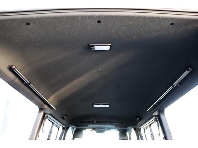 ハイエースバン スーパーGL ダークプライムII ベットキット/パナソニック10インチナビ/ETC/パノラミックビューカメラ/ブラックエディション/フロントスポイラー/ドライブレコーダー/フローリング/サイドバー/TRDバンパーガード/100V電源(40枚目)