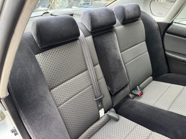 レガシィB4 RSK B4,RSK,5速MT,アプライドD,ライトチューン,ブリッツェングリル,OPエアロスプラッシュ,フジツボマフラー,車高調,ナビ,ブースト計,ソレノイドBOX交換,クラッチマスターO/H済etc..(40枚目)