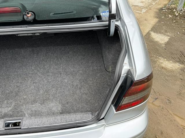 レガシィB4 RSK B4,RSK,5速MT,アプライドD,ライトチューン,ブリッツェングリル,OPエアロスプラッシュ,フジツボマフラー,車高調,ナビ,ブースト計,ソレノイドBOX交換,クラッチマスターO/H済etc..(47枚目)