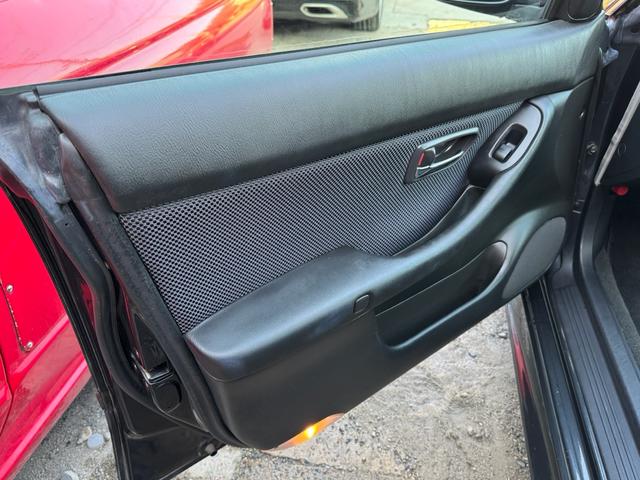 レガシィB4 RSKリミテッドII 最終型アプライドD,RSKリミテッド2,カラー25L,ライトチューン,エアロSP,ないる97ウイング,HKSマフラー,車高調,3連メーター,ナビ,ETC,ENKEI17インチ,クラッチ&タイベル済み(35枚目)