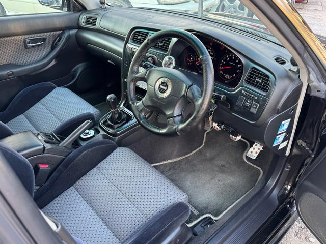 レガシィＢ４ ＲＳＫリミテッド　ワンオーナー車。ＥＪ２０ツインターボ，５ＭＴ，クラッチ，ラジエター，タイベル，パワステＰ，オルタネーター，シフトブッシュ交換歴あり。純正ビルシュタイン，フジツボマフラー，ナビ，ＥＴＣ，エアロＳＰ．．（24枚目）