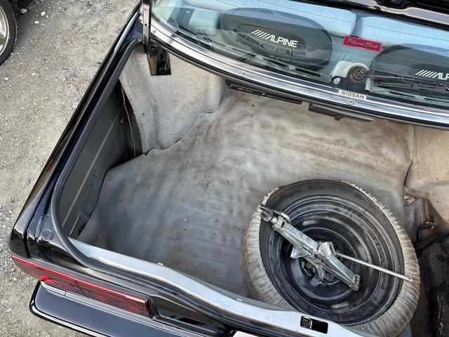 スカイライン ２０００ＲＳ　ＤＲ３０，ターボ２０００ＲＳ，前期最終型，５速ＭＴ，オールペイント，ＷＡＴＡＮＡＢＥ８スポーク，ステンレスフロントパイプ，砲弾マフラー，ＡＥＲＯＫＲＡＦＴウイング，ＡＬＰＩＮＥオーディオ，ｅｔｃ．．（46枚目）