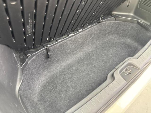 セレナ ４ＷＤハイウェイスターＪパッケージ　保証書／純正　ＳＤナビ／両側電動スライドドア／ドライブレコーダー　社外／ヘッドランプ　ＨＩＤ／ＥＢＤ付ＡＢＳ／クルーズコントロール／バックモニター／地上波デジタルチューナー／エアバッグ　運転席　４ＷＤ（26枚目）