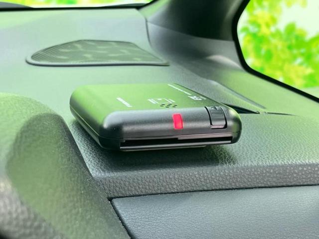 ヴォクシー 4WD S-Z 新品タイヤ/保証書/ディスプレイオーディオ+ナビ8インチ/衝突安全装置/両側電動スライドドア/シートヒーター/車線逸脱防止支援システム/ヘッドランプ LED/USBジャック 衝突被害軽減システム(28枚目)