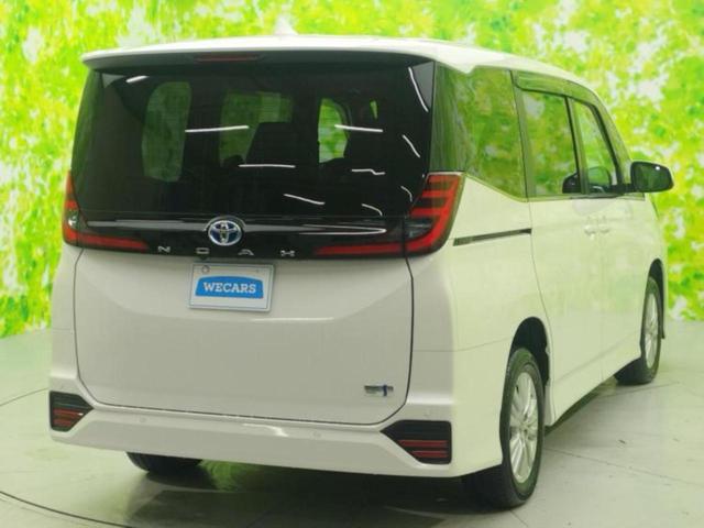 ノア 4WDハイブリッドS-Z 保証書/ディスプレイオーディオ10.5インチ/衝突安全装置/両側電動スライドドア/シートヒーター/車線逸脱防止支援システム/ヘッドランプ LED/EBD付ABS/横滑り防止装置 衝突被害軽減システム(3枚目)