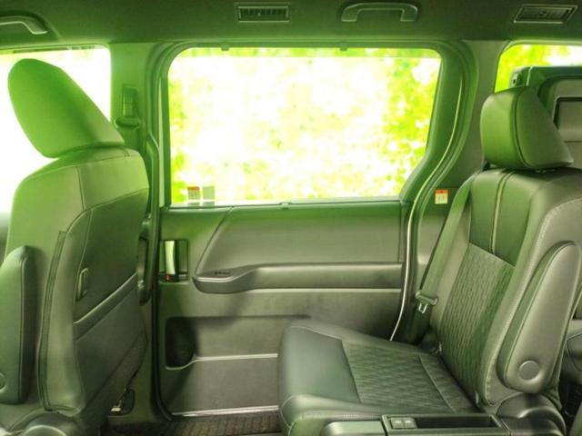 ノア 4WDハイブリッドS-Z 保証書/ディスプレイオーディオ10.5インチ/衝突安全装置/両側電動スライドドア/シートヒーター/車線逸脱防止支援システム/ヘッドランプ LED/EBD付ABS/横滑り防止装置 衝突被害軽減システム(23枚目)