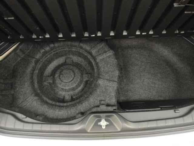 ノア 4WDハイブリッドS-Z 保証書/ディスプレイオーディオ10.5インチ/衝突安全装置/両側電動スライドドア/シートヒーター/車線逸脱防止支援システム/ヘッドランプ LED/EBD付ABS/横滑り防止装置 衝突被害軽減システム(26枚目)