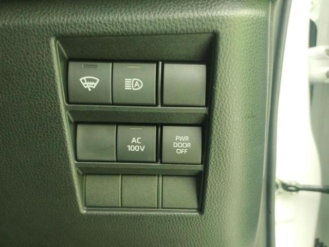 ノア 4WDハイブリッドS-Z 保証書/ディスプレイオーディオ10.5インチ/衝突安全装置/両側電動スライドドア/シートヒーター/車線逸脱防止支援システム/ヘッドランプ LED/EBD付ABS/横滑り防止装置 衝突被害軽減システム(32枚目)