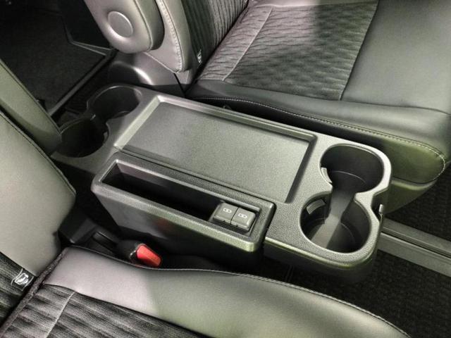 ノア 4WDハイブリッドS-Z 保証書/ディスプレイオーディオ10.5インチ/衝突安全装置/両側電動スライドドア/シートヒーター/車線逸脱防止支援システム/ヘッドランプ LED/EBD付ABS/横滑り防止装置 衝突被害軽減システム(55枚目)