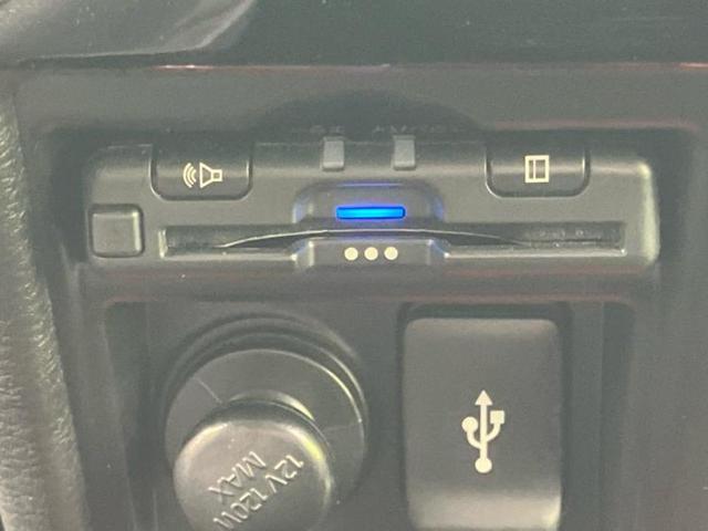 デリカD:5 4WD P 衝突安全装置/両側電動スライドドア/シートヒーター/車線逸脱防止支援システム/電動バックドア/ヘッドランプ LED/EBD付ABS/横滑り防止装置/アイドリングストップ/エアバッグ 運転席 4WD(26枚目)