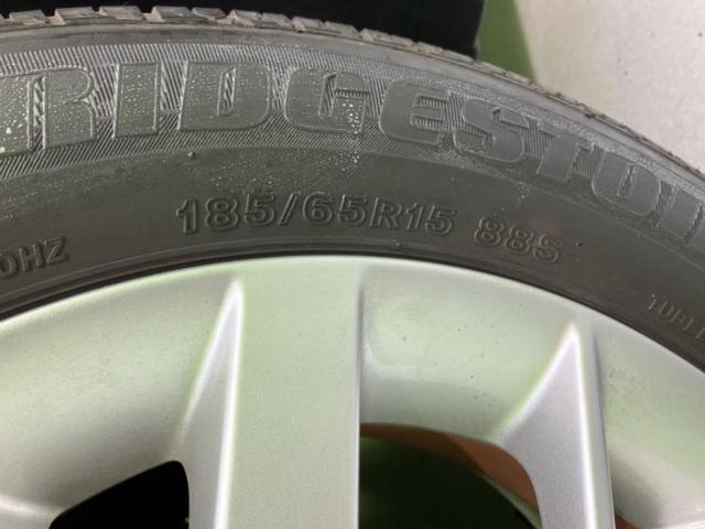 ＷＥＣＡＲＳの展示場では実際に見て、触ってお車をお選びいただけます！知識の豊富な営業スタッフが様々なカーライフをご提案いたします！