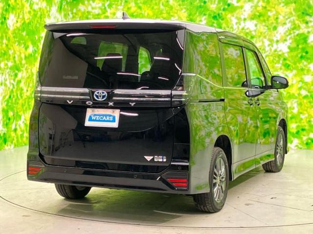 ヴォクシー 4WDハイブリッドS-Z 保証書/ディスプレイオーディオ+ナビ/デジタルインナーミラー/衝突安全装置/両側電動スライドドア/シートヒーター/パノラミックビューモニター/車線逸脱防止支援システム/シート ハーフレザー 4WD(3枚目)