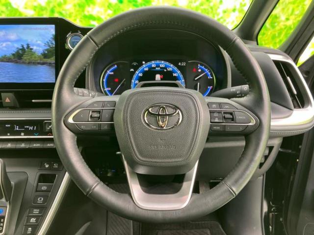 ヴォクシー 4WDハイブリッドS-Z 保証書/ディスプレイオーディオ+ナビ/デジタルインナーミラー/衝突安全装置/両側電動スライドドア/シートヒーター/パノラミックビューモニター/車線逸脱防止支援システム/シート ハーフレザー 4WD(16枚目)