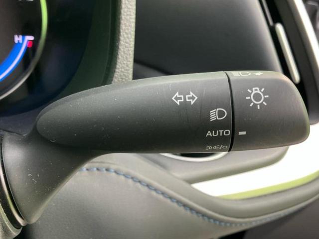 ヴォクシー 4WDハイブリッドS-Z 保証書/ディスプレイオーディオ+ナビ/デジタルインナーミラー/衝突安全装置/両側電動スライドドア/シートヒーター/パノラミックビューモニター/車線逸脱防止支援システム/シート ハーフレザー 4WD(17枚目)