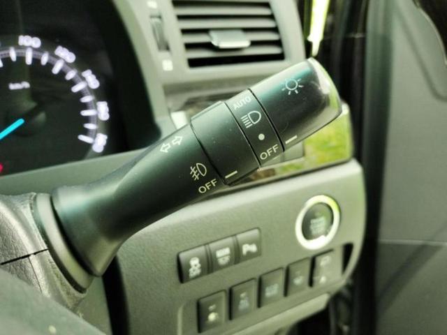 ヴェルファイア 4WD2.4Z Gエディション 新品タイヤ/保証書/社外 8インチ SDナビ/両側電動スライドドア/電動バックドア/ドライブレコーダー 前後/ヘッドランプ HID/ETC/EBD付ABS/横滑り防止装置/クルーズコントロール 4WD(17枚目)