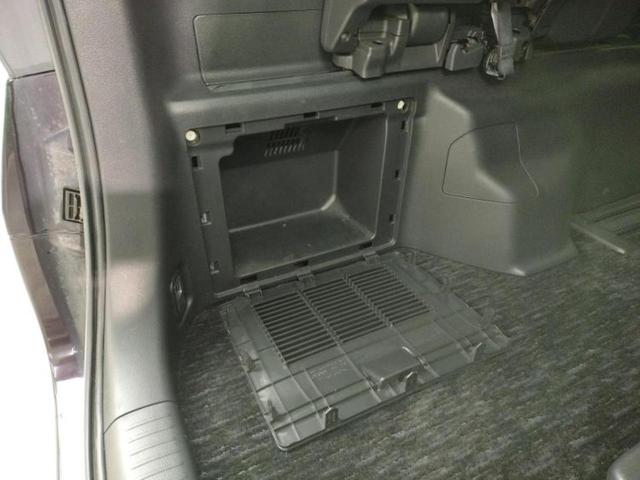 ヴェルファイア 4WD2.4Z Gエディション 新品タイヤ/保証書/社外 8インチ SDナビ/両側電動スライドドア/電動バックドア/ドライブレコーダー 前後/ヘッドランプ HID/ETC/EBD付ABS/横滑り防止装置/クルーズコントロール 4WD(27枚目)