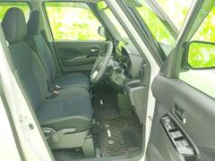 「この車の写真をもっと見たい」「状態が気になる」「この装備はついている？」どんな小さな疑問でもお気軽にお問い合わせください！ 4