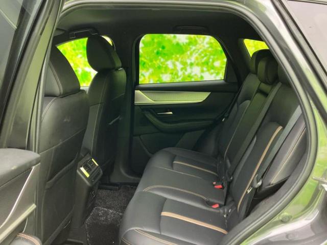 ＣＸ－６０ ４ＷＤ　ＸＤハイブリッドエクスクルーシブスポーツ　ＢＯＳＥ／保証書／純正　ＳＤナビ／アイアクティブセンス（マツダ）／シートヒーター　前席／全方位モニター／車線逸脱防止支援システム／電動バックドア／ドライブレコーダー　前後／ヘッドランプ　ＬＥＤ　４ＷＤ（7枚目）