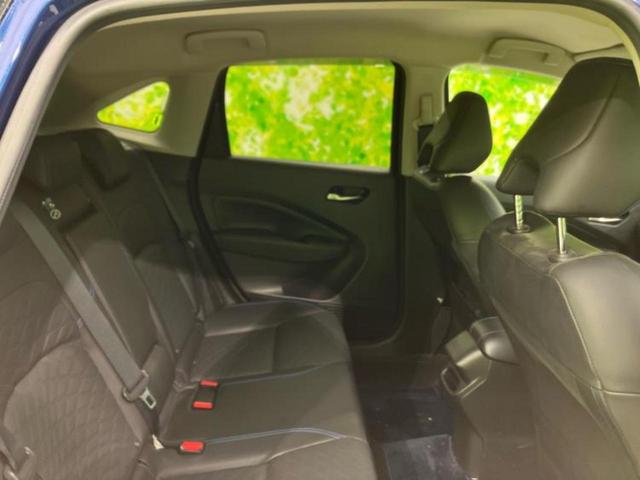 ノート 4WDオーテッククロスオーバーFOUR 保証書/純正 9インチ SDナビ/インテリジェントルームミラー/衝突安全装置/シートヒーター/車線逸脱防止支援システム/シート ハーフレザー/ヘッドランプ LED/ETC/EBD付ABS ワンオーナー(5枚目)