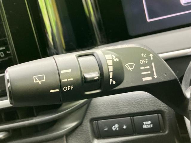 ノート 4WDオーテッククロスオーバーFOUR 保証書/純正 9インチ SDナビ/インテリジェントルームミラー/衝突安全装置/シートヒーター/車線逸脱防止支援システム/シート ハーフレザー/ヘッドランプ LED/ETC/EBD付ABS ワンオーナー(17枚目)